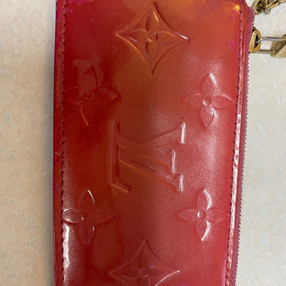 Pink Louis Vuitton key wallet. - Picture 2 of 4